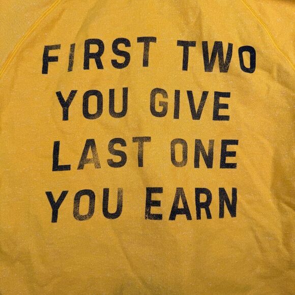 Under Armour Project Rock Hoodie Mens M Yellow Short Sleeve Blood Sweat Respect - Picture 10 of 10